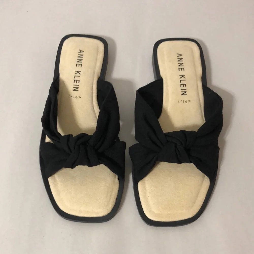 Anne Klein new without